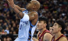 开云APP-包含贵州男篮连败，球员们急需调整心态的词条