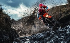 开云平台-红龙咆哮终结童话，内马尔破茧成蝶—当坚韧意志与天赋证明在绿茵场交汇