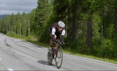 开云体育直播-辽篮铁壁锁广厦，戈贝尔式防守成胜负手