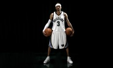 开云体育在线-西甲国家德比之夜，蒂亚戈的指挥艺术，如何以一人之姿带动全队节奏