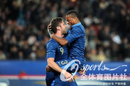 那不勒斯完胜日本,博格巴完成帽子戏法 那不勒斯完胜日本,博格巴完成帽子戏法