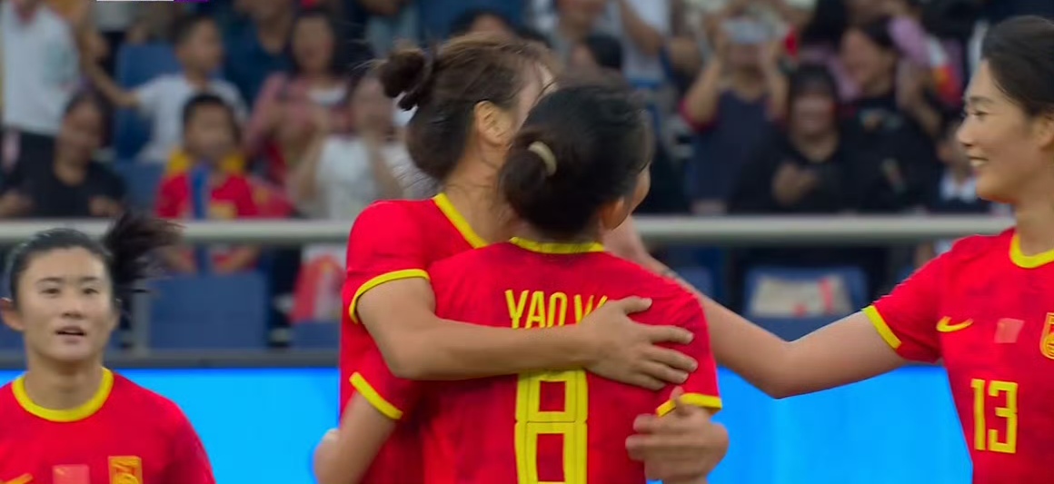 包含热身赛取胜，中国女足队员信心满满备战的词条