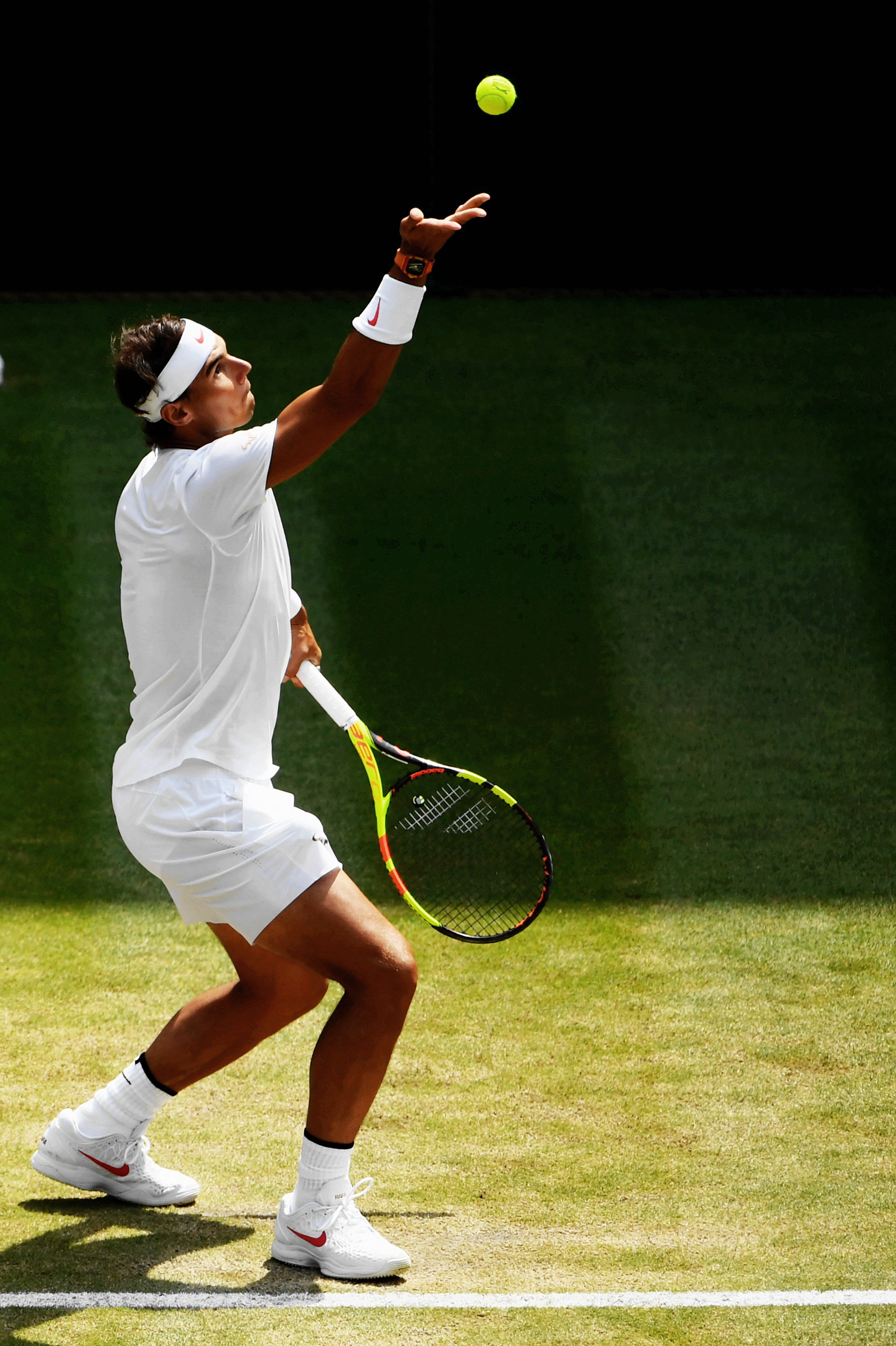 德国网球队轻取英国网球队,纳达尔高光表现的简单介绍 德国网球队轻取英国网球队,纳达尔高光表现的简单介绍