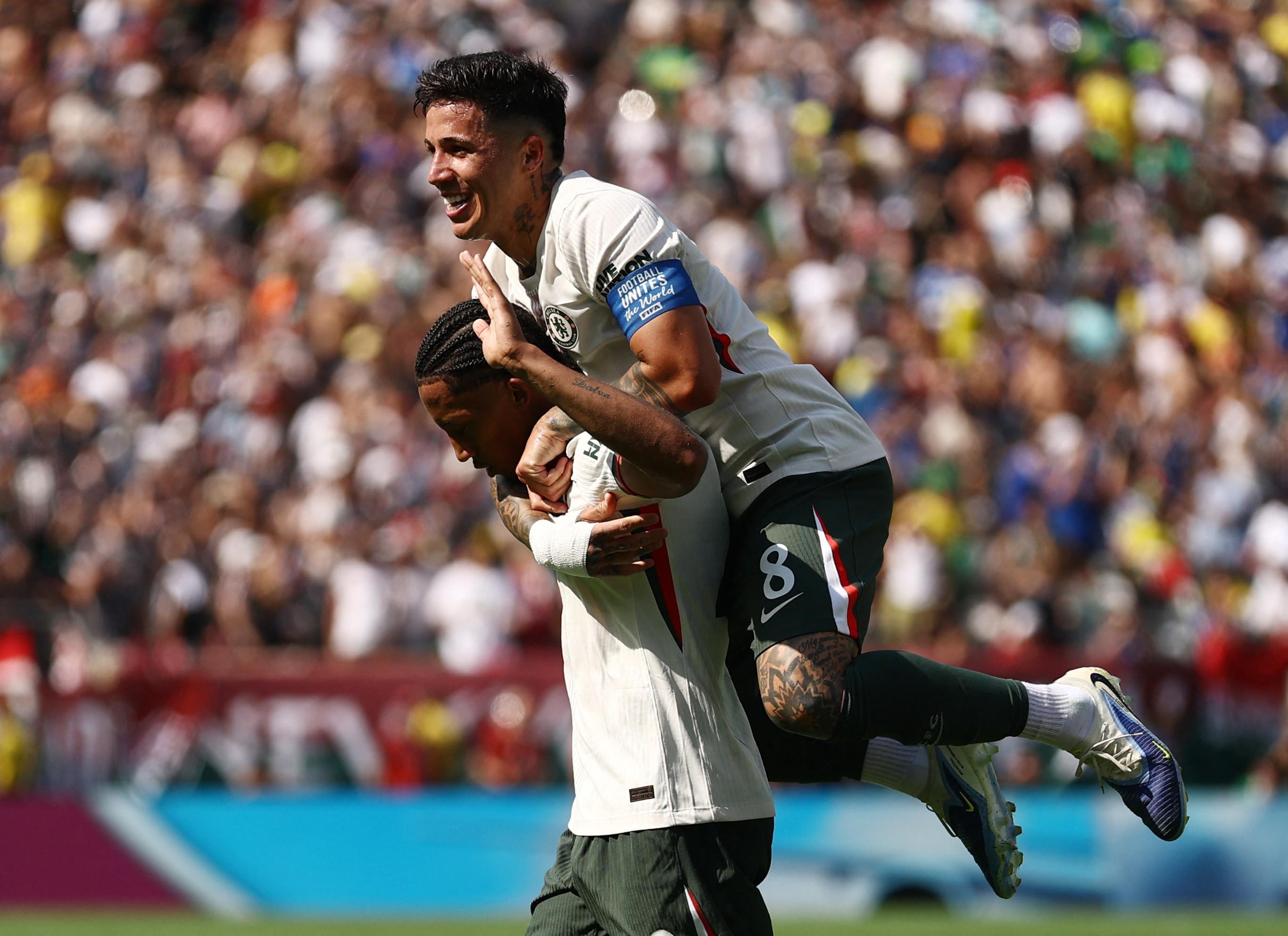 切尔西斩获关键胜利,领跑小组赛的简单介绍 切尔西斩获关键胜利,领跑小组赛的简单介绍