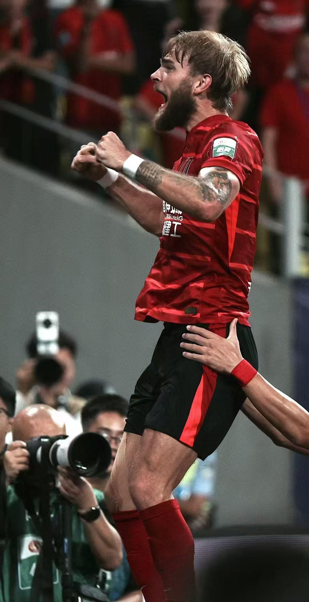 中超球员赛后发布感言,感谢球迷支持和厚爱的简单介绍 中超球员赛后发布感言,感谢球迷支持和厚爱的简单介绍