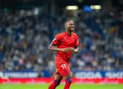 摩纳哥惨败摩特舍隆，积分下滑