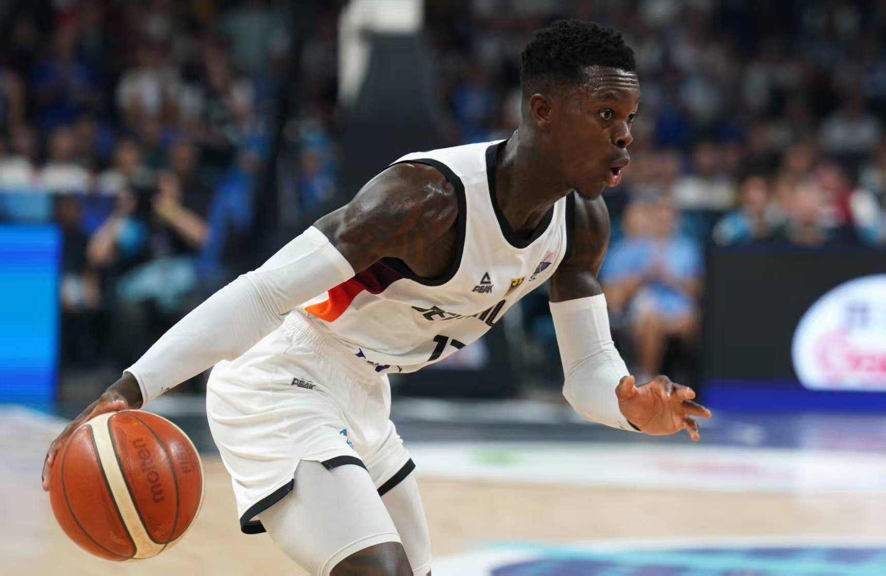 欧洲篮球杯赛完美收官,冠军实至名归 欧洲篮球杯赛完美收官,冠军实至名归