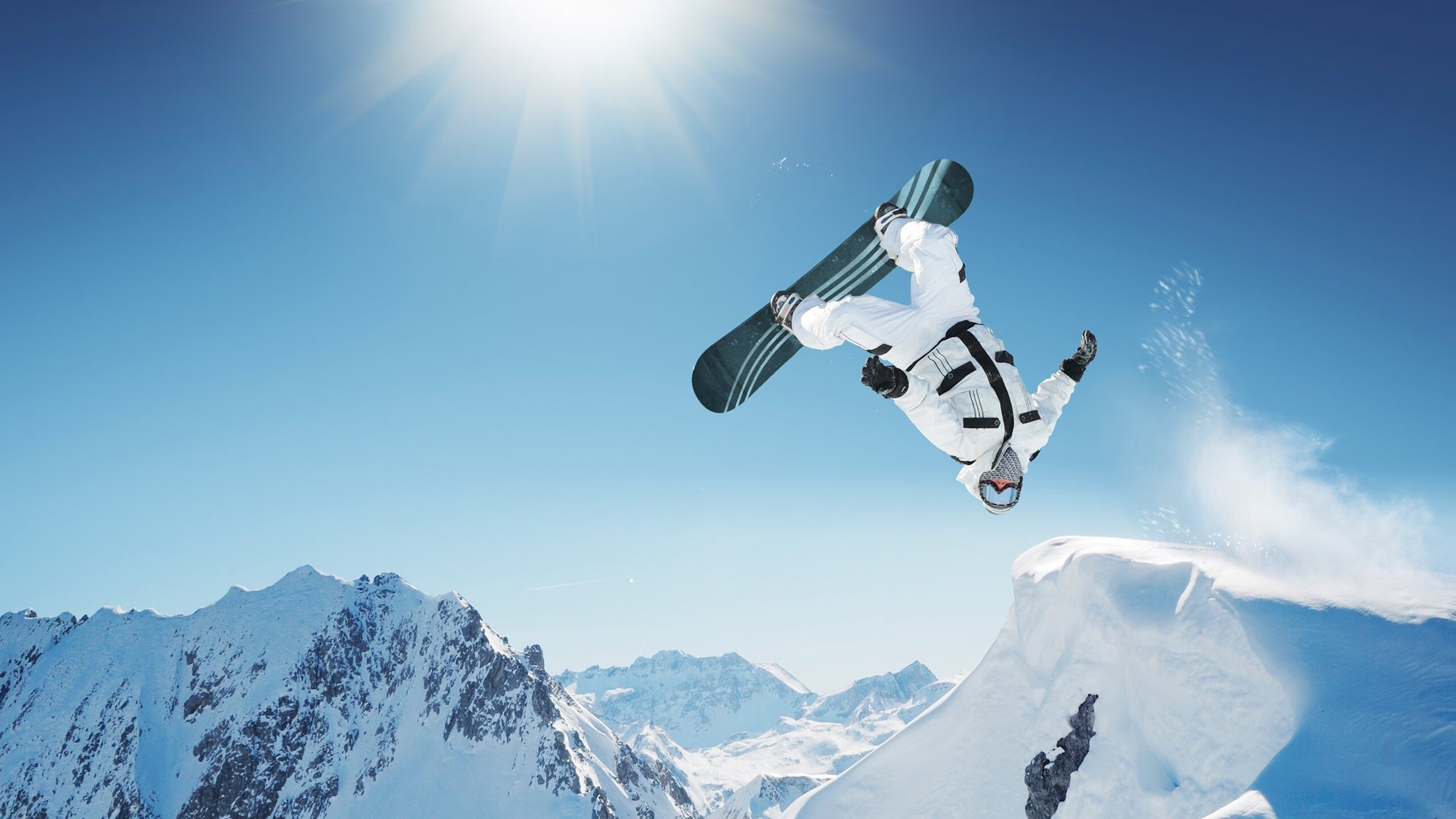 当欧冠决赛夜遇上广厦生死战，一场跨越时空的体育精神对话