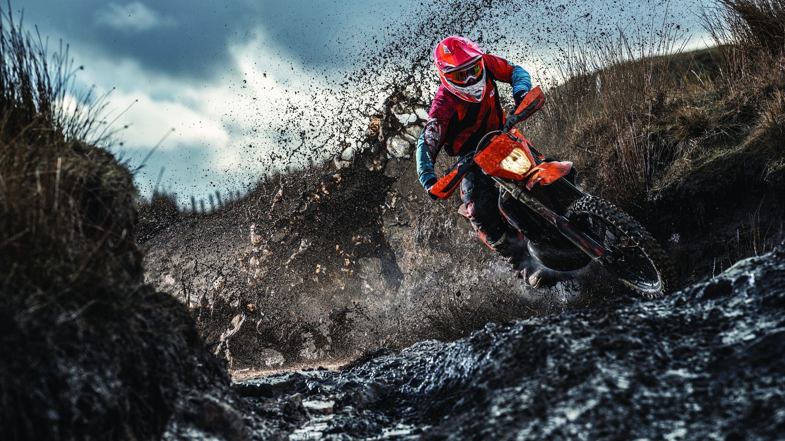 红龙咆哮终结童话,内马尔破茧成蝶—当坚韧意志与天赋证明在绿茵场交汇